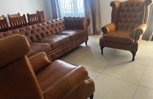 Tokai Apartamento | Elegant 3 bedroomed, 2 bathroom Duplex Townhouse in Tranquil Tokai Cape Town