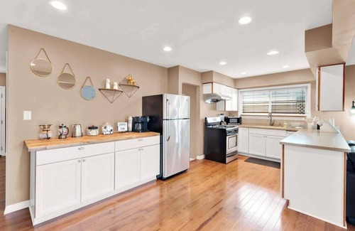 Sterling Heights Casa | Elegant 3BD Retreat in Sterling Heights