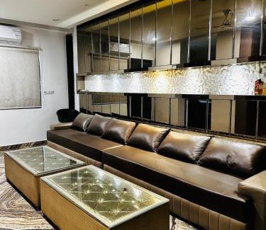 Pitampura Apartamento | Elegant 3BHK In North Delhi