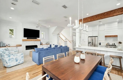 Sunnyside Casa | Elegant 4-Bedroom Beach Retreat in Carillon Beach—Steps from the Pool Gulf