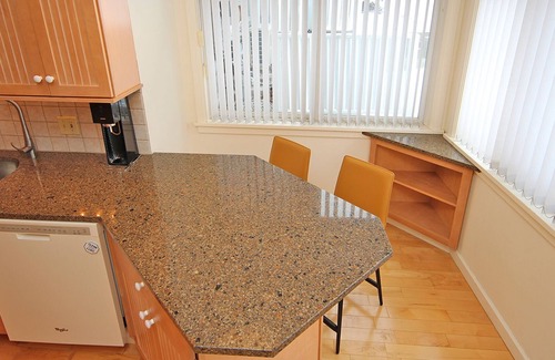 Lenox Dale Condominio | Elegante condominio de 4 dormitorios en Lenox, MA, completamente nuevo, a 3 minutos de Tanglewood