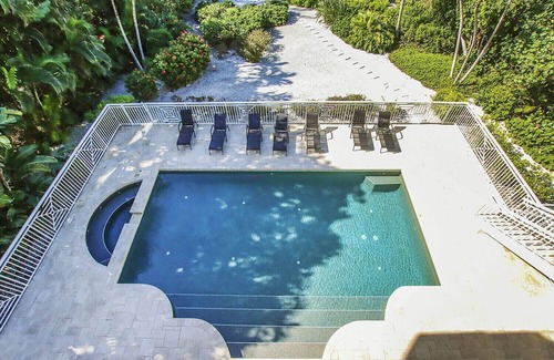 Captiva Casa | Barefoot Way Beachfront Casa de 5 dormitorios / 6 baños