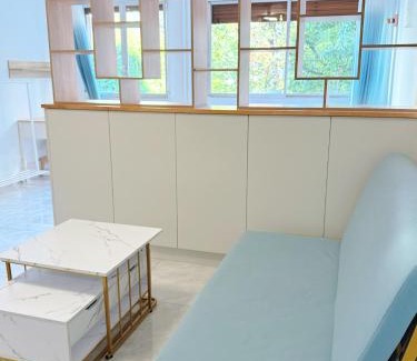 Auteuil Cama Y Desayuno | Elegant and Comfortable Studio Jouvenet