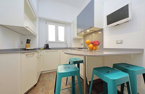 Quartiere XIII Aurelio Apartamento | Elegant and large apartment with balcony