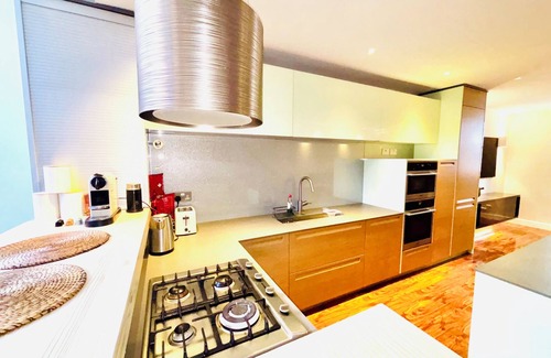 Pimlico Casa | Elegant and Modern 3-Bedroom Victorian House in Westminster, London