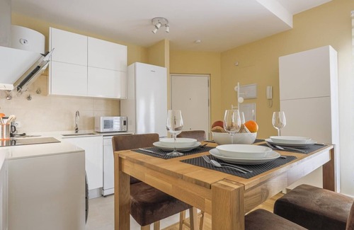 San Julian Apartamento | Elegante y moderno en la Sevilla más autentica