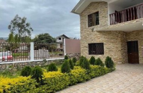 Cuenca Casa | Elegant and rustic spacious house