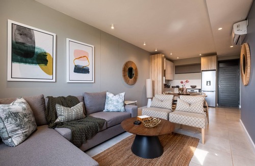 Port Zimbali Apartamento | Elegant and Stylish 2 Bedroom - 201 Boulevard Suite