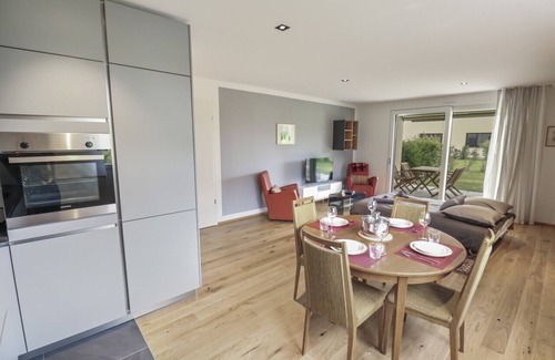 Villars-sur-Glane Apartamento | Elegant apartment with private terrace