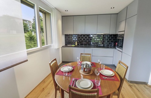 Villars-sur-Glane Apartamento | Elegant apartment with private terrace