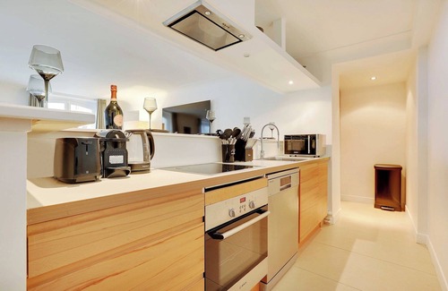 Champs-Elysees Apartamento | Elegante apartamento - 2hab/6p - Avenida Montaigne