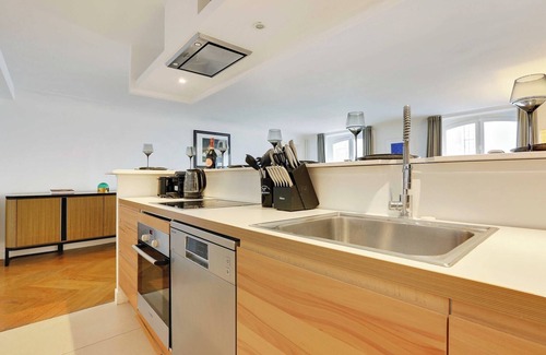 Champs-Elysees Apartamento | Elegante apartamento - 2hab/6p - Avenida Montaigne