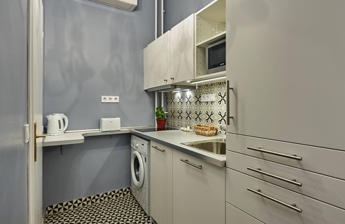 Taban Apartamento | Elegant apartment, 5 minutes' walk from the castle