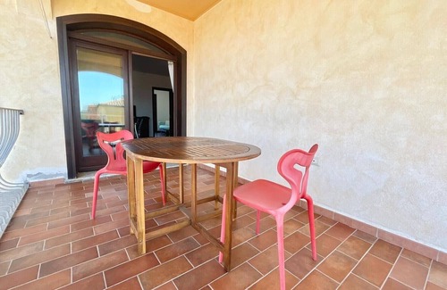 La Maddalena Apartamento | Elegante casa en frente al mar