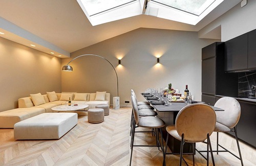 Quartier Sainte-Avoye Apartamento | Elegante apartamento con aire acondicionado-3HAB-10P-Place des Vosges