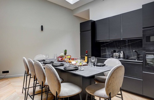 Quartier Sainte-Avoye Apartamento | Elegant apartment with AC - 3BR/10P- Le Marais