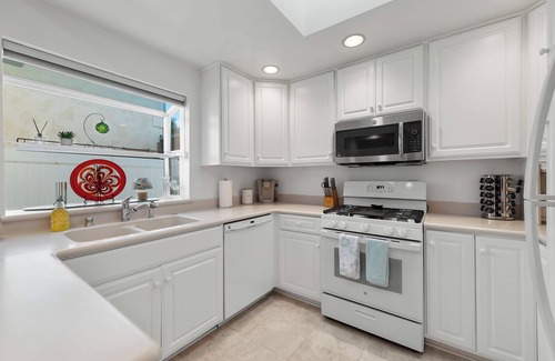 Pierpont Bay Casa | Elegant Beach-View Vacation Rental, Just 99 Steps 2 Sand, Pet-friendly!