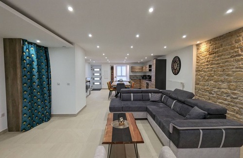 Spincourt Cabaña | Elegante casa rural con jardín, cerca de Luxemburgo, Nancy, Metz