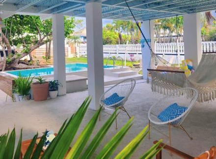 Corozal Chalet De Esquí | Elegant chalet 2 minutes from the beach Ideal families