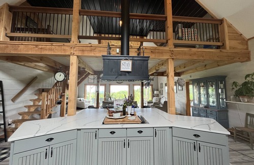 Sanbornton Chalet De Esquí | Elegant Chalet Mountain Views