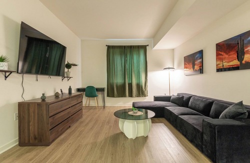 Downtown Apartamento | Elegant & Charming 2BR/2BA Apartment