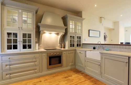 City Centre Dublin Casa | Elegant City Centre Regency Townhouse with Patio
