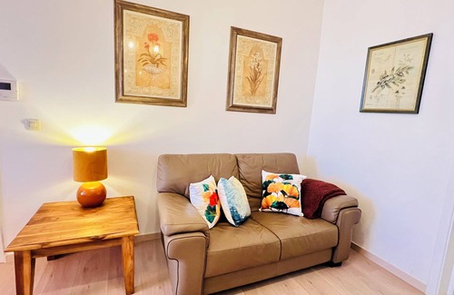 Amandus - Atheneum Apartamento | Elegant city escape with terrace