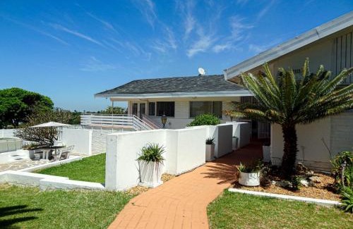 Bellville Casa | Elegant City Guest House