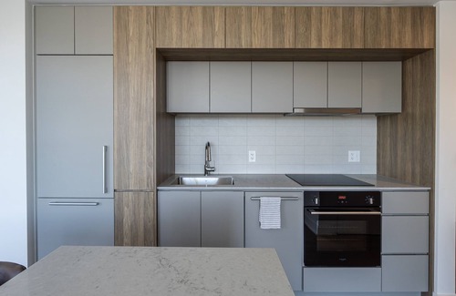 Downtown Montreal Condominio | Elegant Condo With Hot Tub