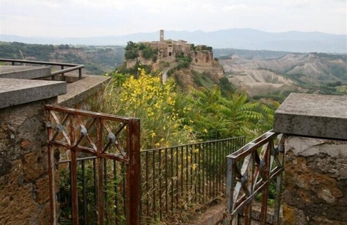Bagnoregio Villa | Elegante casa de campo con piscina privada y con hermosas vistas para relajarse