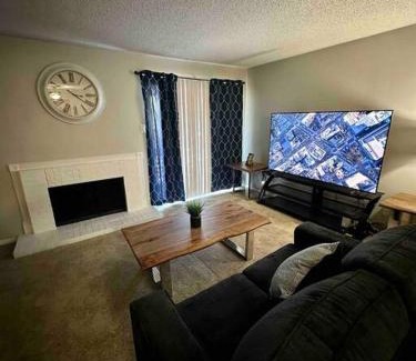 North Arlington Apartamento | Elegant, cozy Beautiful trails