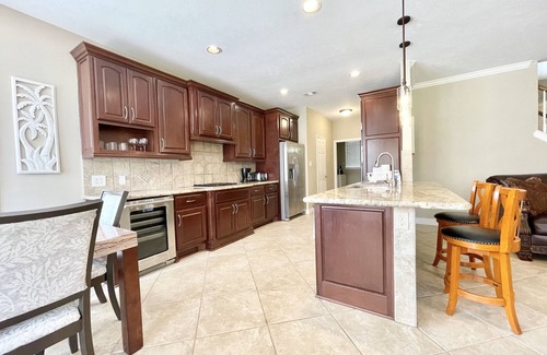 Cinco Ranch North Lake Village Casa | Elegant & Cozy Single-Family House Near I-10/99 Katy