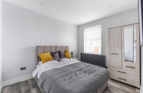 Selhurst Apartamento | Elegant Croydon Apartment - Central location - Easy access to London Bridge and Gatwick Airport