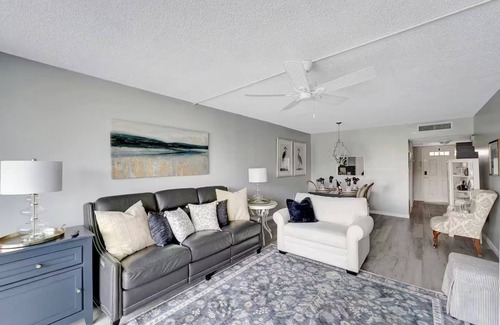 Braden River Condominio | Elegant Escape - Golf Side & Water Views