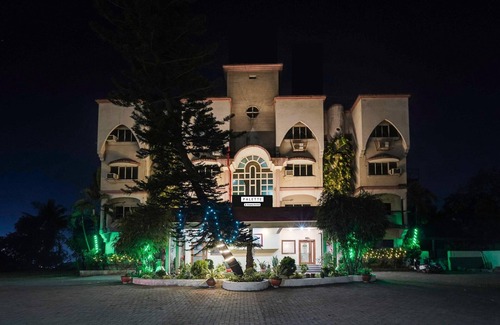 Pardi Casa | Elegant Escape in Palette Bhimpore Daman