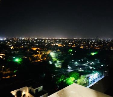 Lahore Apartamento | Elegant Estates Penta Square Apartments