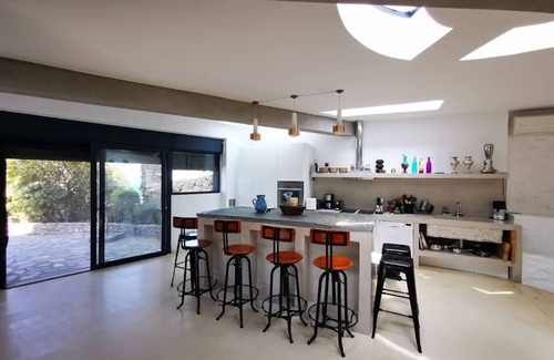 Koundouros Casa | Elegant family housse near the beach.