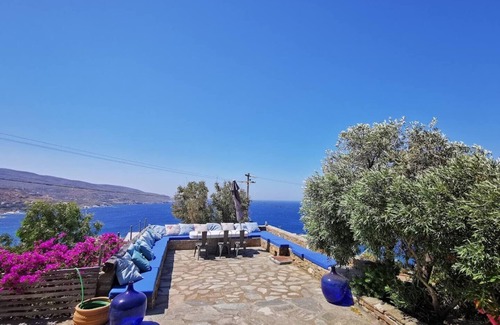 Koundouros Casa | Elegant family housse near the beach.