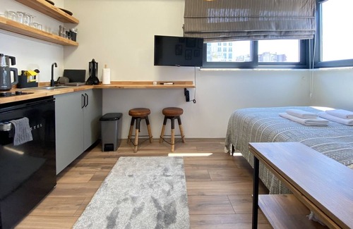Cihangir Apartamento | Elegant Flat 10 min to Galata Tower, Istiklal Ave
