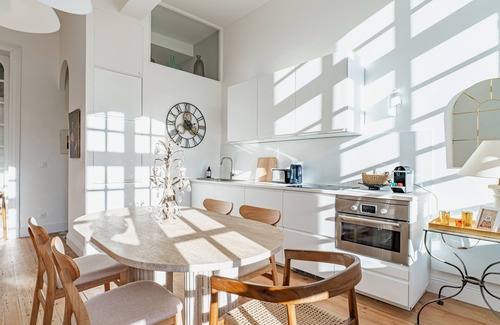 Hotel de Ville - Quinconces Apartamento | Elegant flat Place du Parlement for 4 people