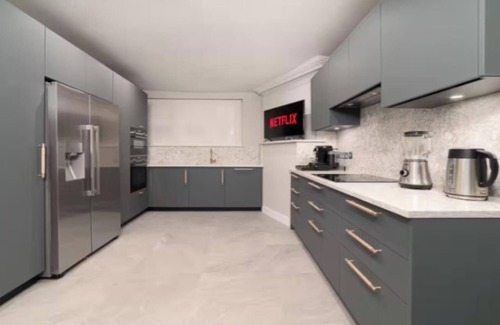 Covent Garden Apartamento | Elegant Four-Bedroom Home in the Heart of London