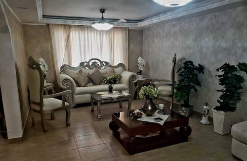 Tropical del Este Apartamento | Elegant furnished house just minutes from the sea