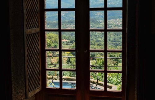 Bico Casa | Elegant Historical Riverside Manor