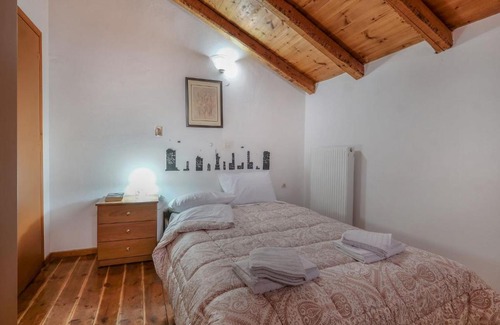 Ano Volimes Casa | Elegant Holiday Home in Volimes with Near the Sea