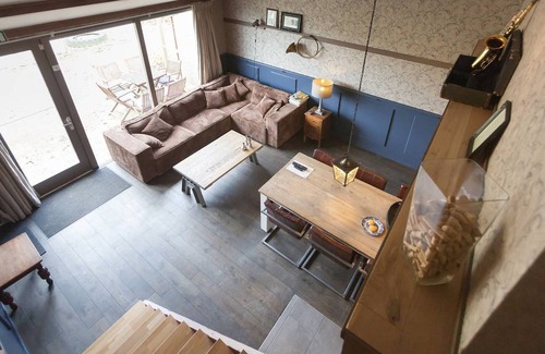 Horssen Casa | Acogedora y confortable casa de vacaciones en el granjero de Horssen con jardín