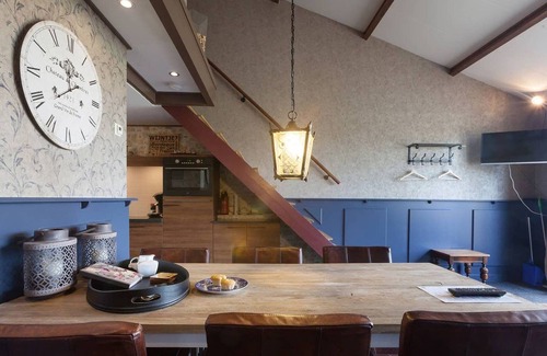 Horssen Casa | Acogedora y confortable casa de vacaciones en el granjero de Horssen con jardín