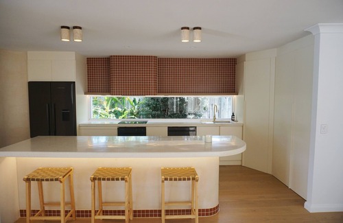 Southport Casa | Elegant home near Surfers Paradise Beach.