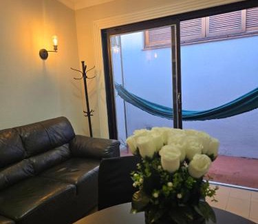 Centro Apartamento | Elegant House with Party Room