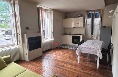 Bienno Apartamento | Elegant house in the heart of the village