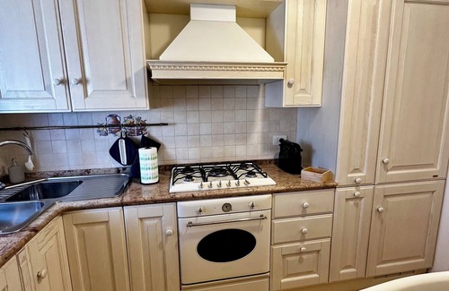 Zona Farini Apartamento | Elegant, Isola area, Top!